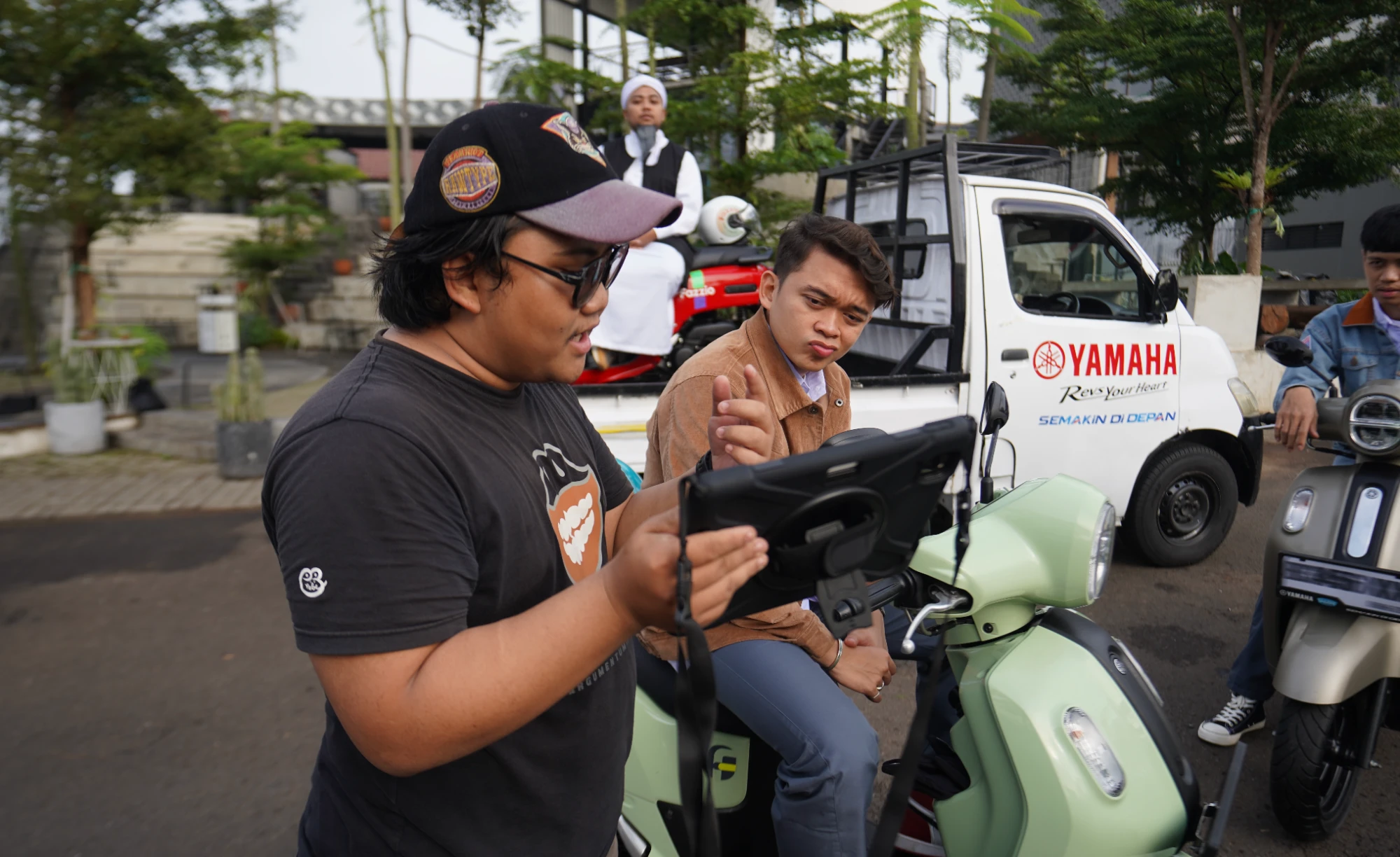 On set — Artisun Creative production